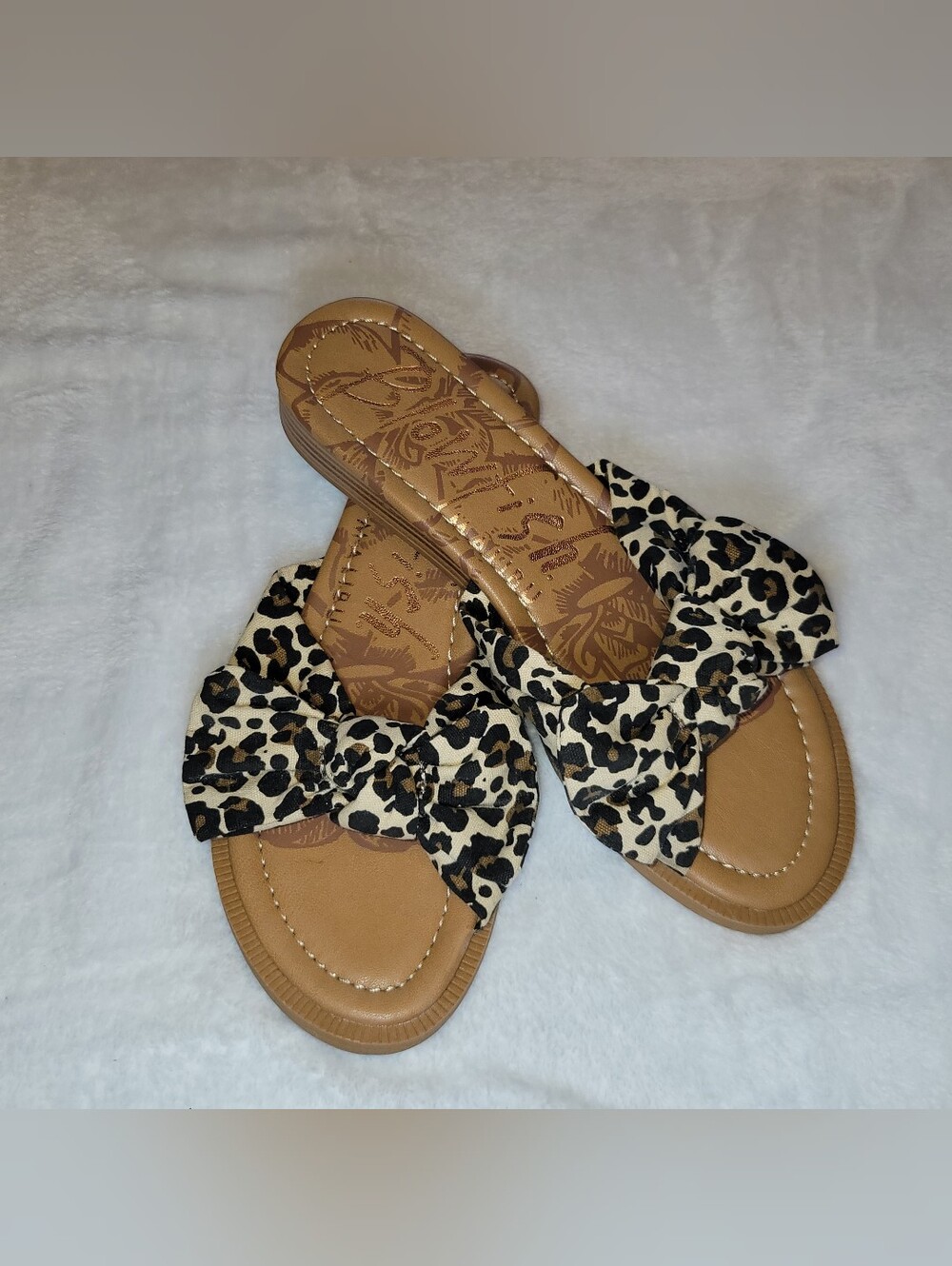 NWOT Blowfish Leopard-Print Knot Slide Sandals - Beige/Black/Brown Size 7 - Picture 2 of 11